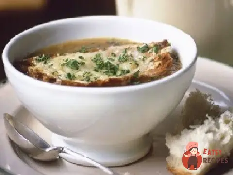 Британський цибульний суп (British onion soup)