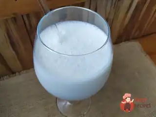 Ванільний молочний коктейль