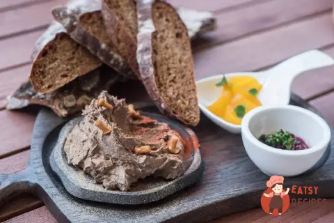 Курячий паштет з овочами