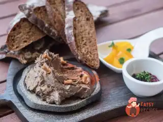 Курячий паштет з овочами