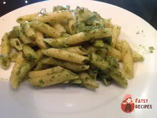 Пінне з гарбузово-базиликовим песто