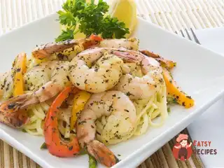 Паста з креветками та лимоном