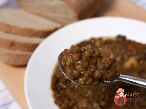 Оспі апур (суп із сочевицею)
