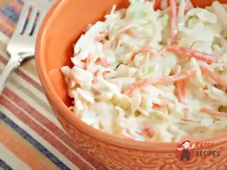 Фруктово-овочевий салат