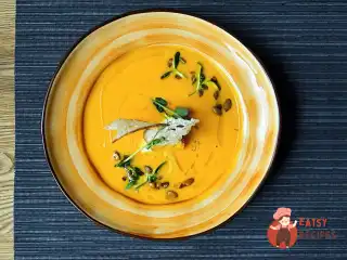 Гарбузовий суп із чіпсами із чіабатти