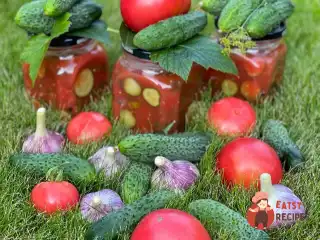 Огірки в томатній заливці