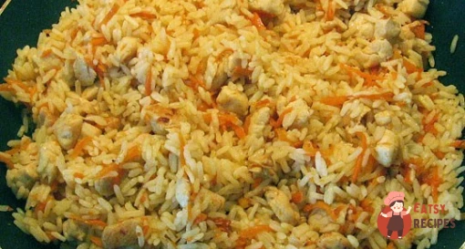 Золотистий плов з куркою