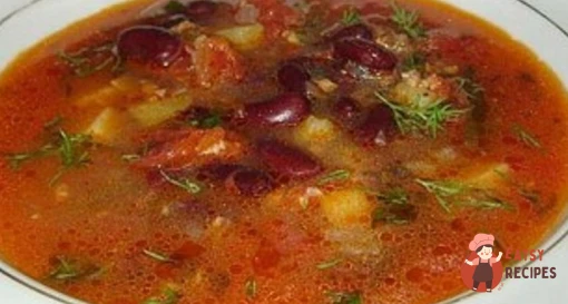 Квасоляний суп з курячої грудки
