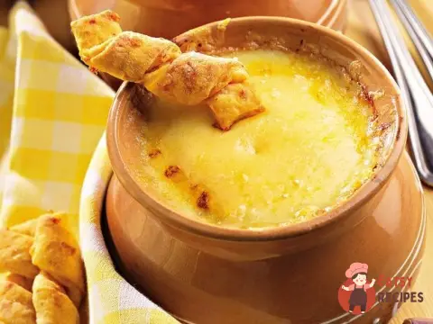 Французький цибульний суп