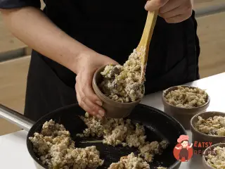 Крок 9: Перлова каша з курячими серцями