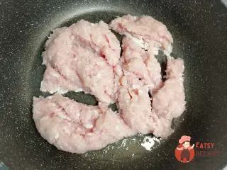 Крок 1: Лодочки з кабачків з курячим фаршем