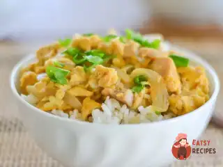 Вок з куркою та рисом