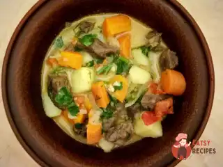 Рагу з яловичини з овочами та сметаною