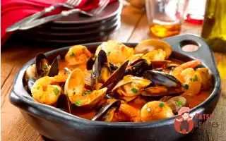 Касуела З Морепродуктами По-Колумбійськи