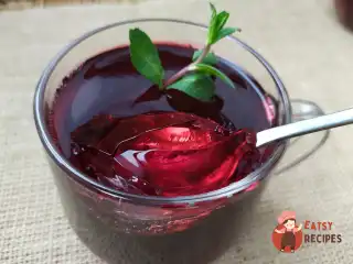 Желе з каркаде з виноградом