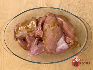 Крок 8: Кролик запечений з морквою в духовці