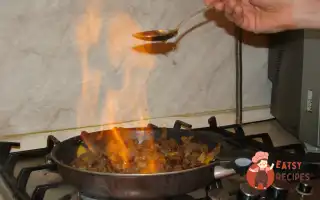 Яловичина З Фруктами Фламбе