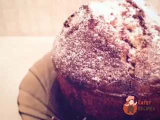 Вологий кекс з вишнею