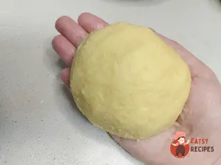 Крок 7: Картопляні зрази з сиром