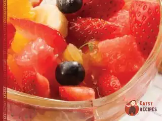 Фруктовий салат «Шоколадниця»