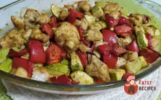 Куряче Філе З Помідором І Кабачком