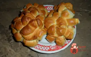 Булочки З Корицею Та Яблуком