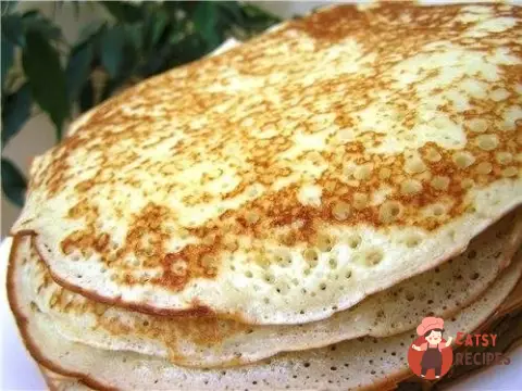 Пісні млинці з гречаного борошна