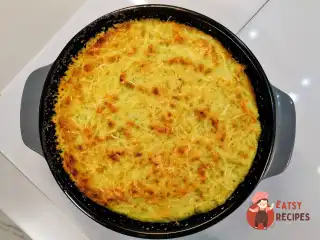 Пастуший кето-пиріг зі шпинатом