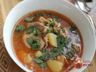 Печеня з куркою та картоплею