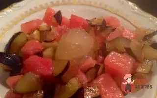 Фруктовий Салат З Кавуном Та Сливами