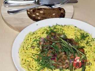 Пшеничні галушки з тушкованими грибами та розмарином