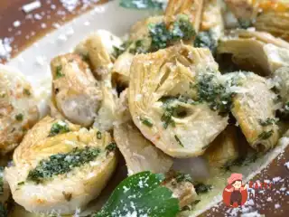 Артишоки у соусі