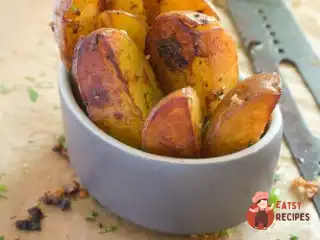 Лимонна запечена картопля з орегано