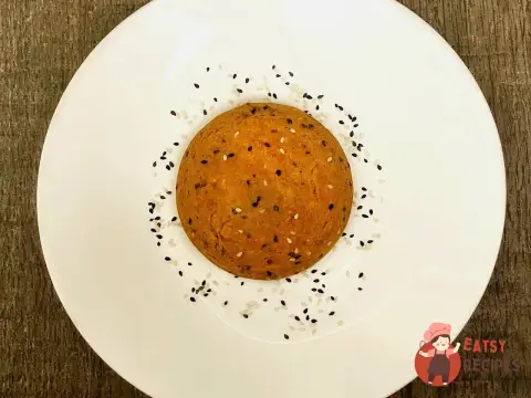Чечевичні коржики з кунжутним насінням