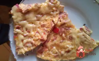 Яєчня З Сосисками Та Помідорами
