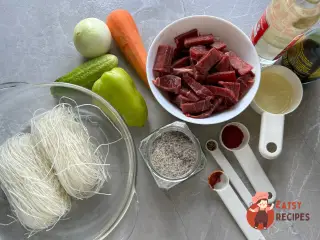 Крок 1: Фунчоза з яловичиною