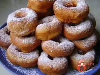 Сирні пончики