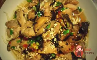 Локшина З Шиїтаке Та Маринованою Куркою