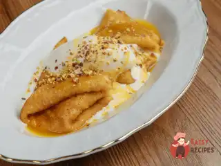 Креп-сюзетт із ванільним морозивом