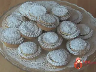 Різдвяні кошики з джемом