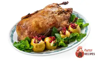 Качка В Духовці З Яблуками Та Квашеною Капустою