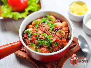 Техаське чилі з яловичиною та бобовими