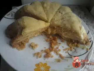 Пісний яблучний пиріг