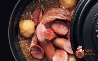 Шукрут Із Копченостями