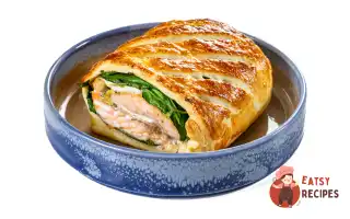 Пироги з листкового тіста з фореллю