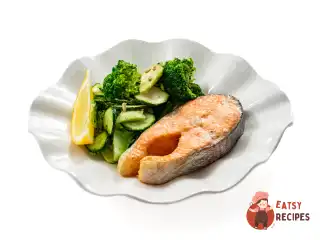 Лосось в аерогрилі з зеленим салатом