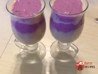 Протеїновий бананово-ягідний смузі