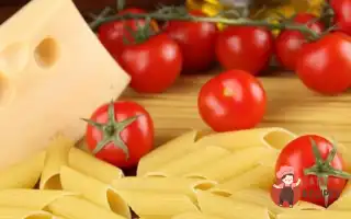Макарони В Гострому Томатному Соусі З Пармезаном