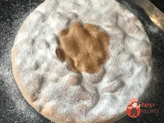 Шарлотка фруктова