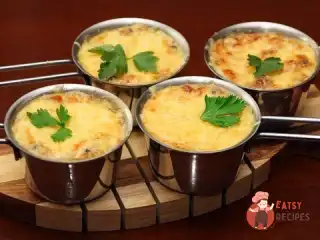 Жюльєн з куркою та гливи.